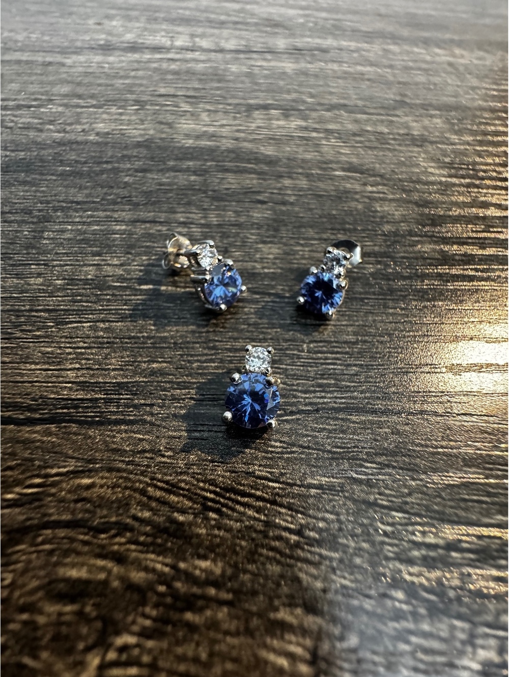STS 925 Sterling Silver Blue Violet Gemstone Earrings Pendant Set
